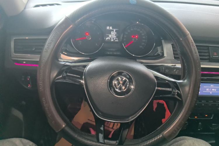 Used Volkswagen Bora 2016 1.6L Manual Comfort Model Steering Wheel