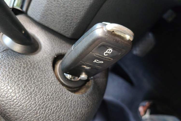 Used Volkswagen Bora 2016 1.6L Automatic Comfort Model Vehicle Key