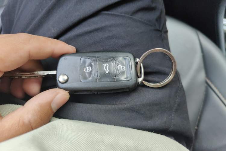 Used Volkswagen Bora 2016 1.6L Automatic Comfort Model Vehicle Key