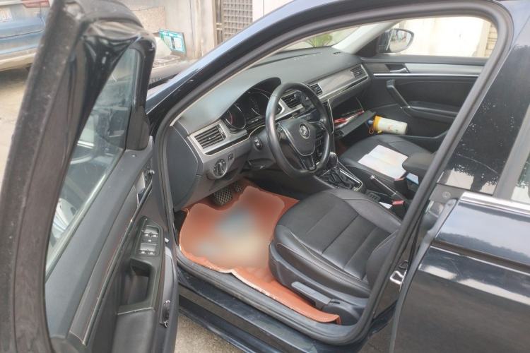 Used Volkswagen Bora 2017 1.6L Automatic Comfort Model Driver Seat