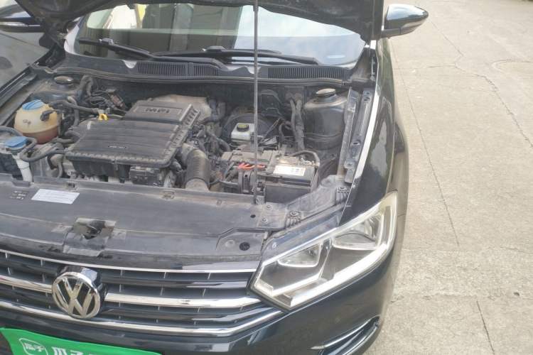 Used Volkswagen Bora 2017 1.6L Automatic Comfort Model Engine Bay Left