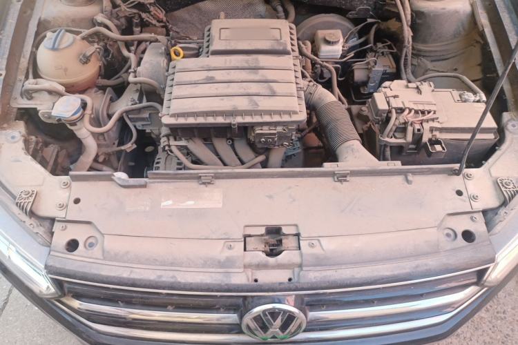 Used Volkswagen Bora 2017 1.6L Manual Comfort Model Engine Bay