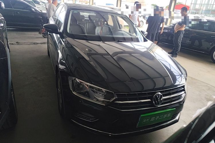 Used Volkswagen Bora 2017 1.6L Manual Comfort Model Front