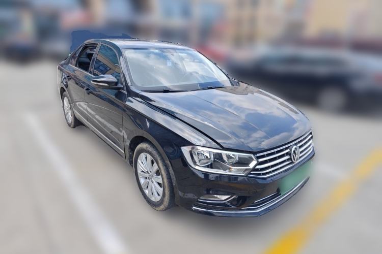 Used Volkswagen Bora 2017 1.6L Automatic Comfort Model Front Right 45 Deg
