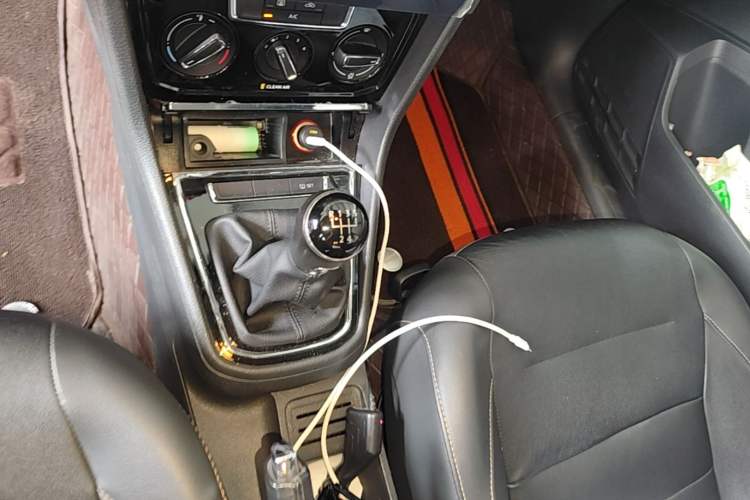 Used Volkswagen Bora 2017 1.6L Manual Comfort Model Gear Lever