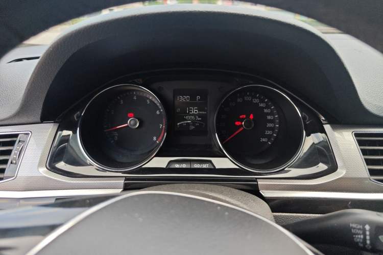 Used Volkswagen Bora 2017 1.6L Automatic Comfort Model Instrument Cluster