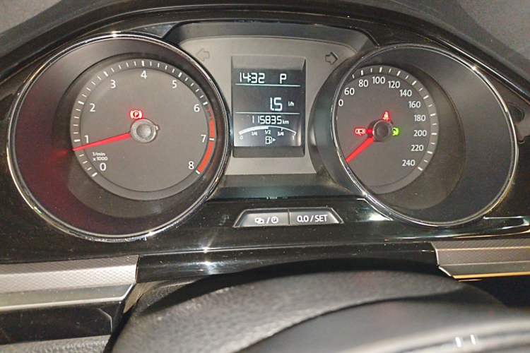 Used Volkswagen Bora 2017 1.6L Automatic Comfort Model Instrument Cluster
