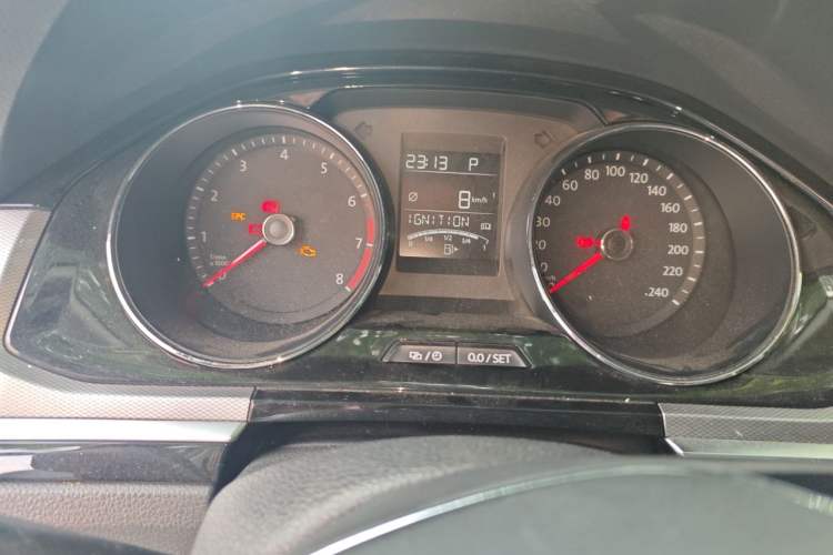 Used Volkswagen Bora 2017 1.6L Automatic Comfort Model Instrument Cluster