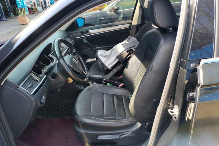 Used Volkswagen Bora 2017 1.6L Automatic Comfort Model Left Front Seat