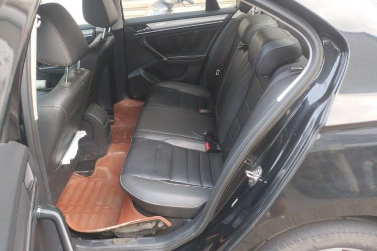 Used Volkswagen Bora 2017 1.6L Automatic Comfort Model Left Rear Seat
