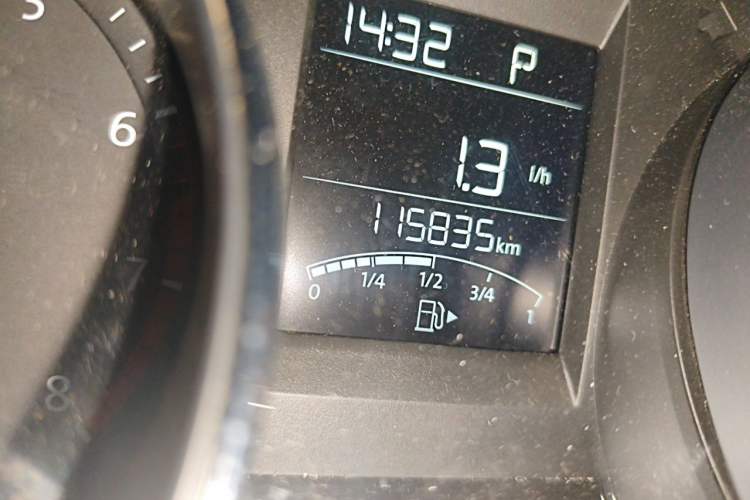 Used Volkswagen Bora 2017 1.6L Automatic Comfort Model Odometer Close Up