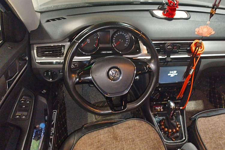 Used Volkswagen Bora 2017 1.6L Automatic Comfort Model Steering Wheel