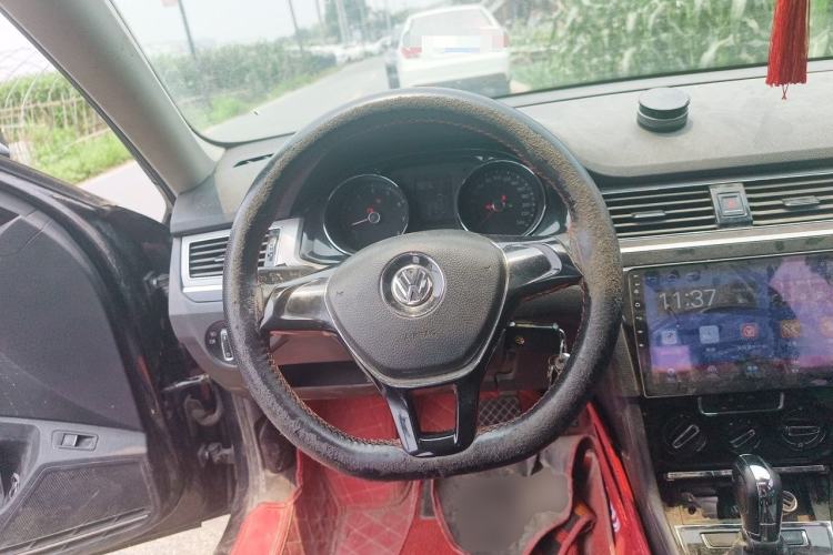 Used Volkswagen Bora 2017 1.6L Automatic Comfort Model Steering Wheel