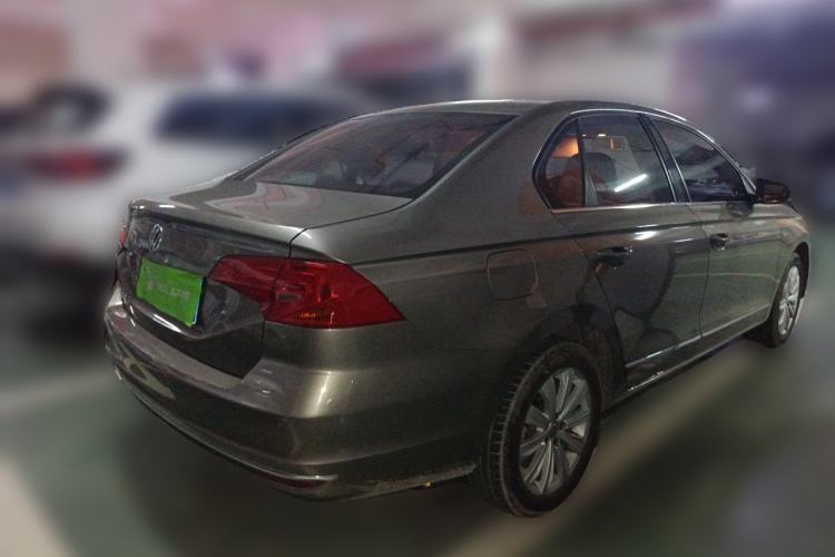 Used Volkswagen Bora 2017 1.6L Automatic Comfort Model Rear Right 45 Deg