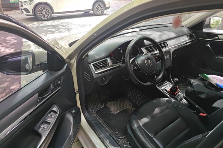 Used Volkswagen Bora 2017 1.6L Manual Comfort Model Driver Seat