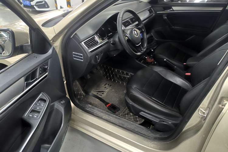 Used Volkswagen Bora 2017 1.6L Manual Comfort Model Driver Seat