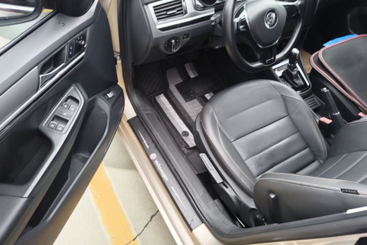 Used Volkswagen Bora 2017 1.6L Automatic Comfort Model Driver Seat