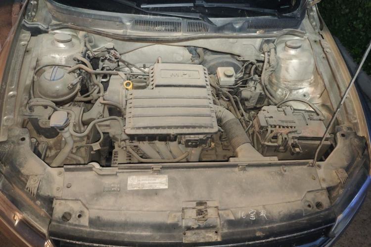 Used Volkswagen Bora 2017 1.6L Automatic Fashion Model Engine Bay