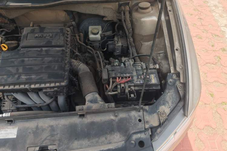 Used Volkswagen Bora 2017 1.6L Automatic Fashion Model Engine Bay Left
