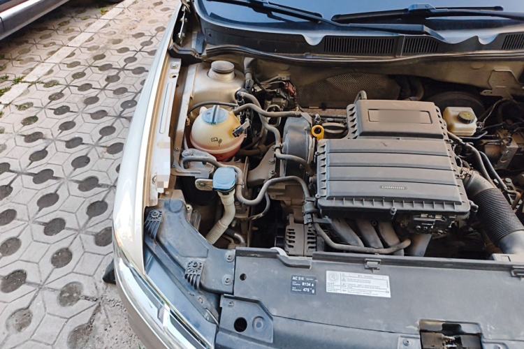 Used Volkswagen Bora 2017 1.6L Automatic Fashion Model Engine Bay Right