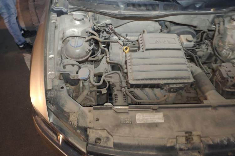 Used Volkswagen Bora 2017 1.6L Automatic Fashion Model Engine Bay Right