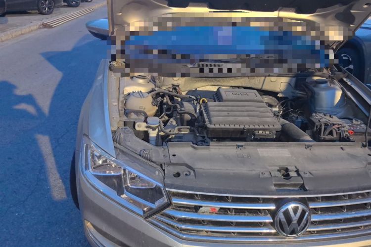 Used Volkswagen Bora 2017 1.6L Manual Fashion Model Engine Bay Right