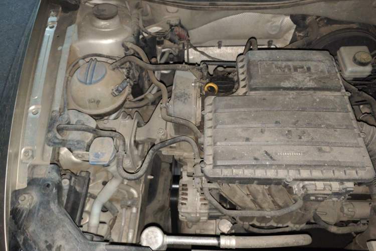 Used Volkswagen Bora 2017 1.6L Automatic Comfort Model Engine Bay Right