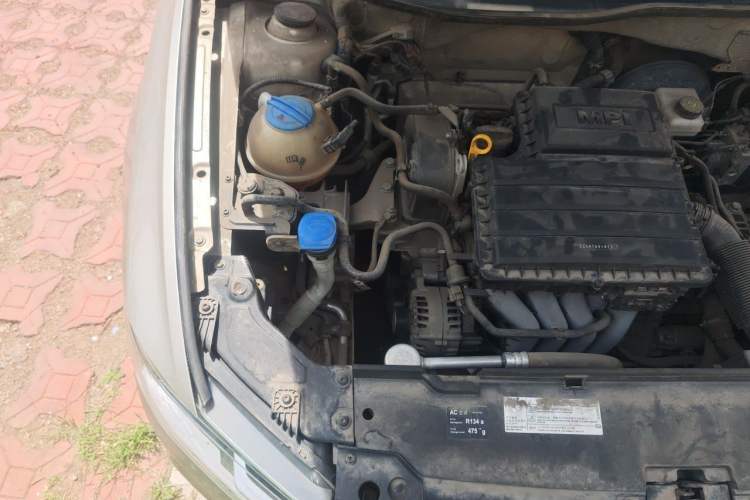 Used Volkswagen Bora 2017 1.6L Automatic Fashion Model Engine Bay Right