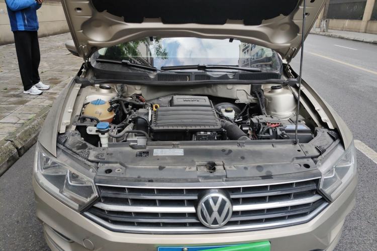 Used Volkswagen Bora 2017 1.6L Automatic Comfort Model Engine Bay