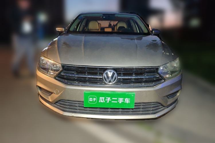Used Volkswagen Bora 2017 1.6L Automatic Fashion Model Front
