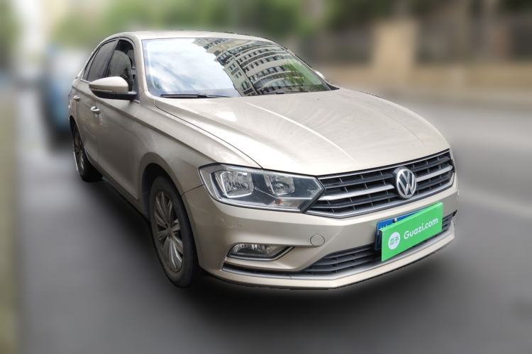 Used Volkswagen Bora 2017 1.6L Automatic Comfort Model Front Right 45 Deg
