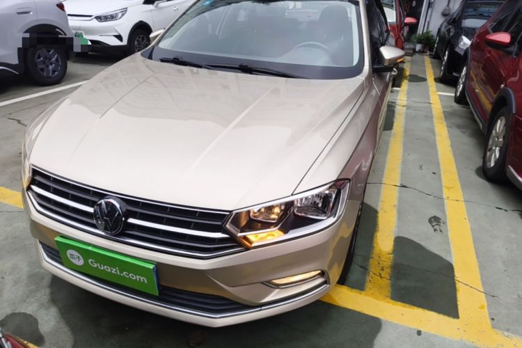Used Volkswagen Bora 2017 1.6L Automatic Comfort Model Front