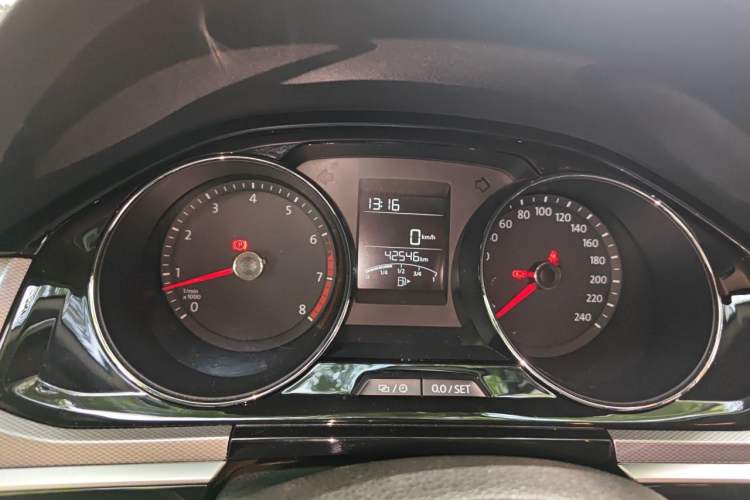 Used Volkswagen Bora 2017 1.6L Manual Comfort Model Instrument Cluster