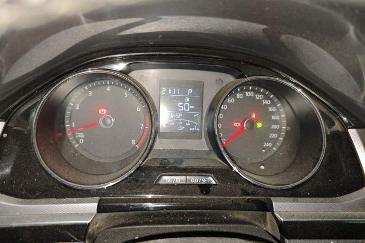 Used Volkswagen Bora 2017 1.6L Automatic Comfort Model Instrument Cluster
