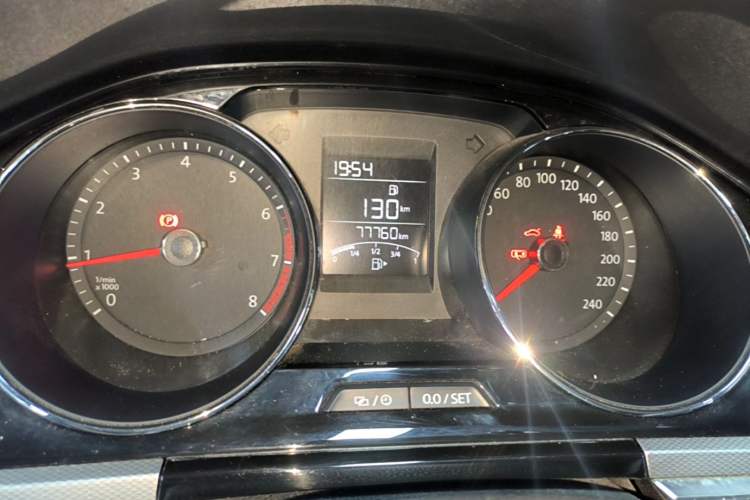 Used Volkswagen Bora 2017 1.6L Manual Comfort Model Instrument Cluster