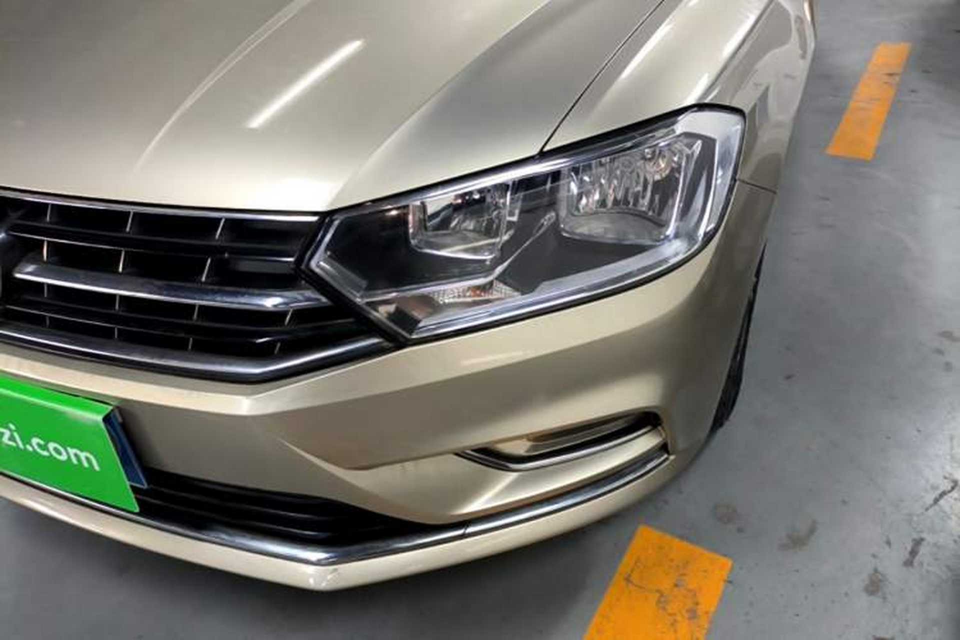 Used Volkswagen Bora 2017 1.6L Manual Comfort Model Left Front Headlight