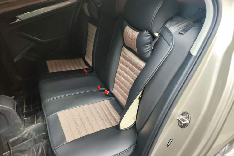Used Volkswagen Bora 2017 1.6L Manual Fashion Model Left Rear Seat