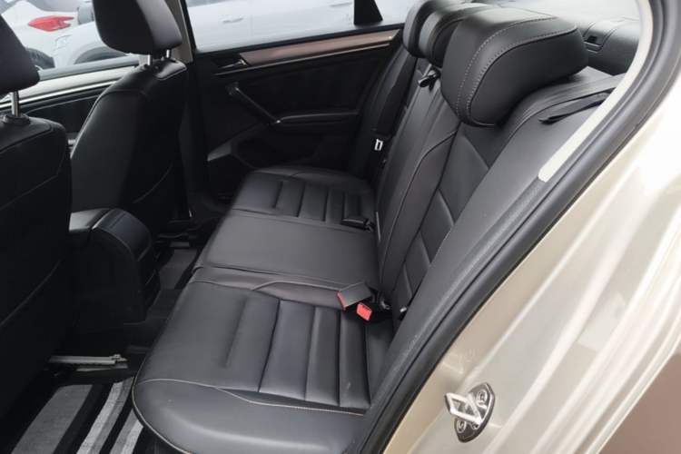 Used Volkswagen Bora 2017 1.6L Automatic Comfort Model Left Rear Seat