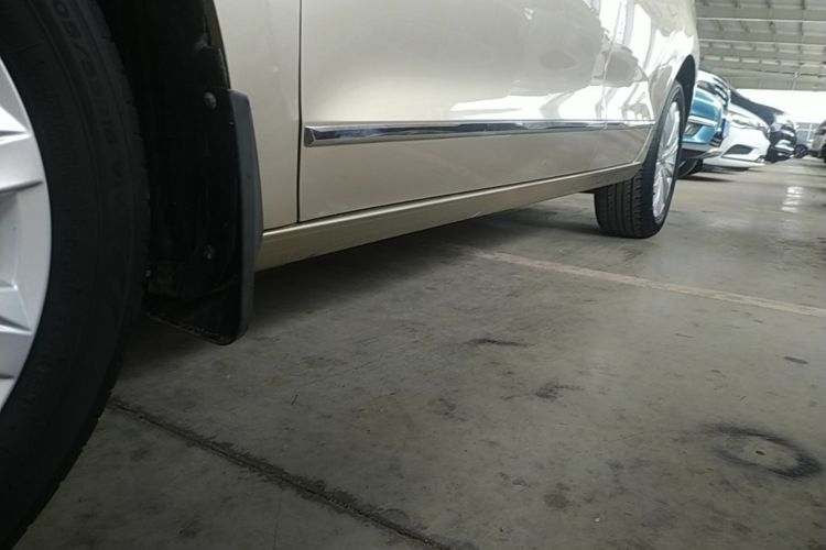 Used Volkswagen Bora 2017 1.6L Manual Comfort Model Left Side Sill