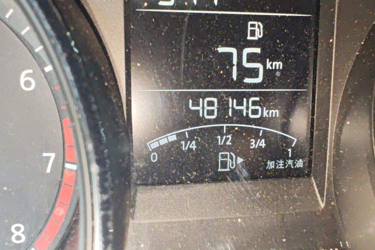 Used Volkswagen Bora 2017 1.6L Manual Fashion Model Odometer Close Up