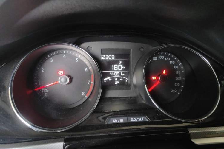 Used Volkswagen Bora 2017 1.6L Manual Comfort Model Odometer Close Up