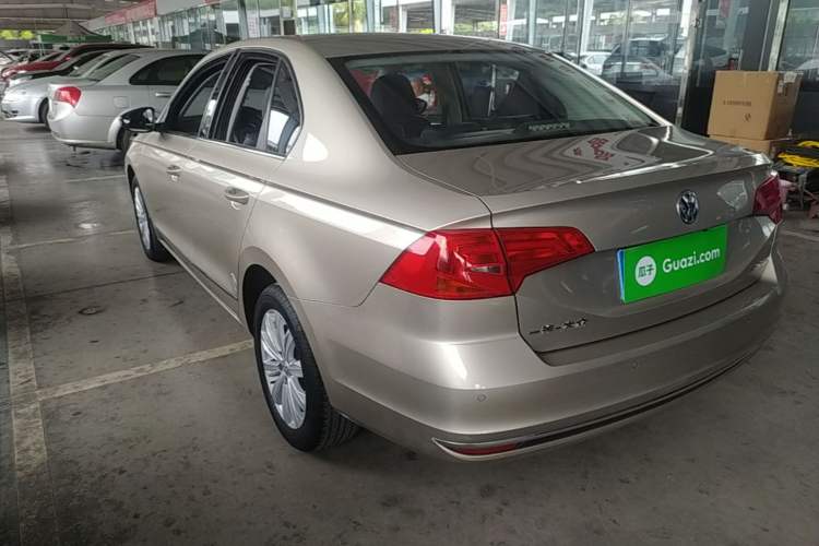 Used Volkswagen Bora 2017 1.6L Manual Comfort Model Rear Left 45 Deg