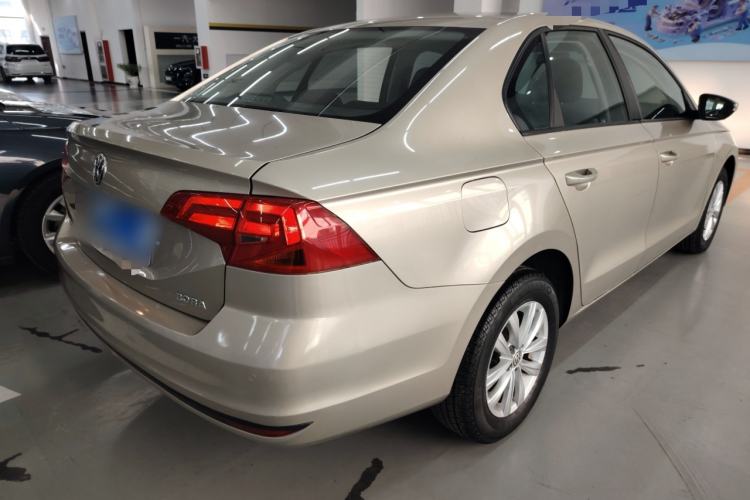 Used Volkswagen Bora 2017 1.6L Automatic Fashion Model Rear Right 45 Deg