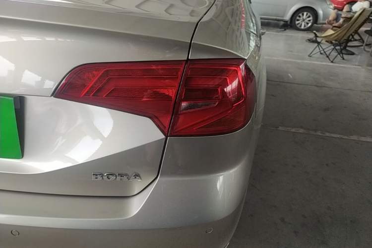 Used Volkswagen Bora 2017 1.6L Manual Comfort Model Right Rear Taillight