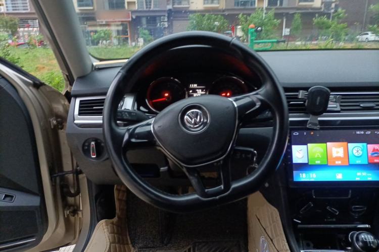 Used Volkswagen Bora 2017 1.6L Manual Comfort Model Steering Wheel