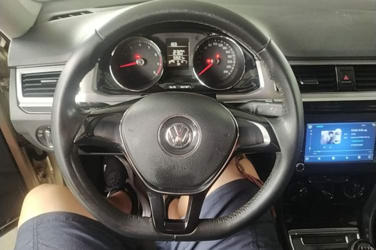Used Volkswagen Bora 2017 1.6L Manual Comfort Model Steering Wheel
