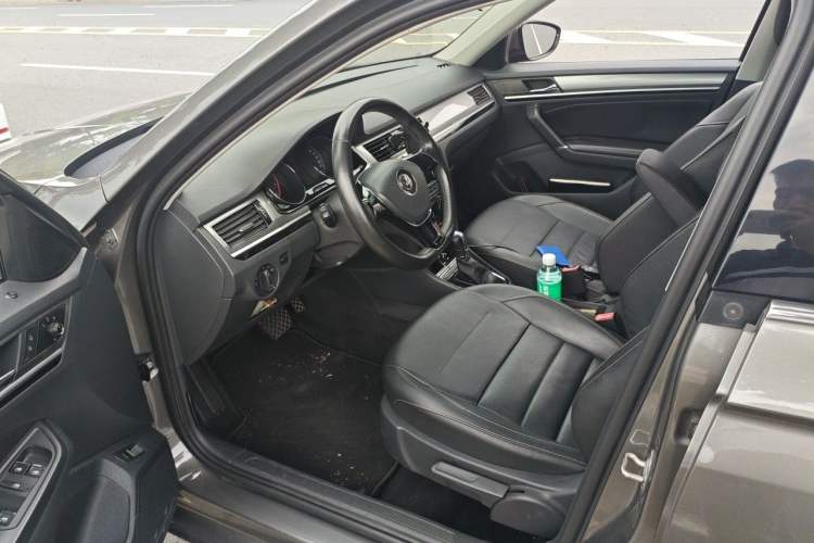 Used Volkswagen Bora 2017 1.6L Automatic Comfort Model Driver Seat