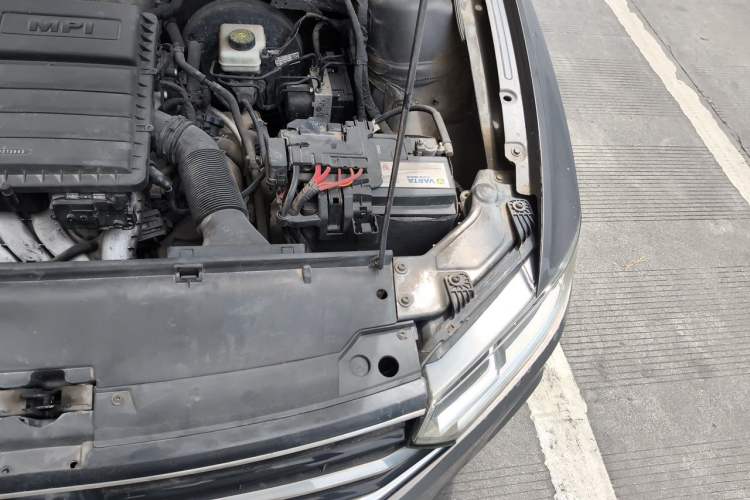 Used Volkswagen Bora 2017 1.6L Automatic Comfort Model Engine Bay Left