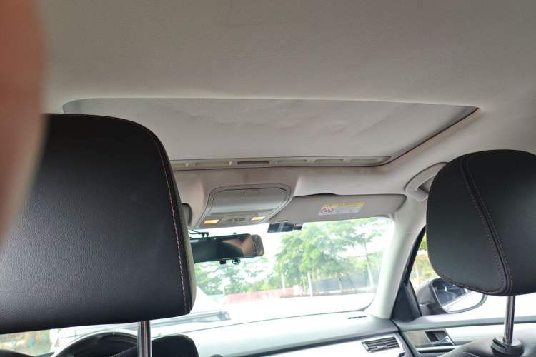 Used Volkswagen Bora 2017 1.6L Automatic Comfort Model Headliner