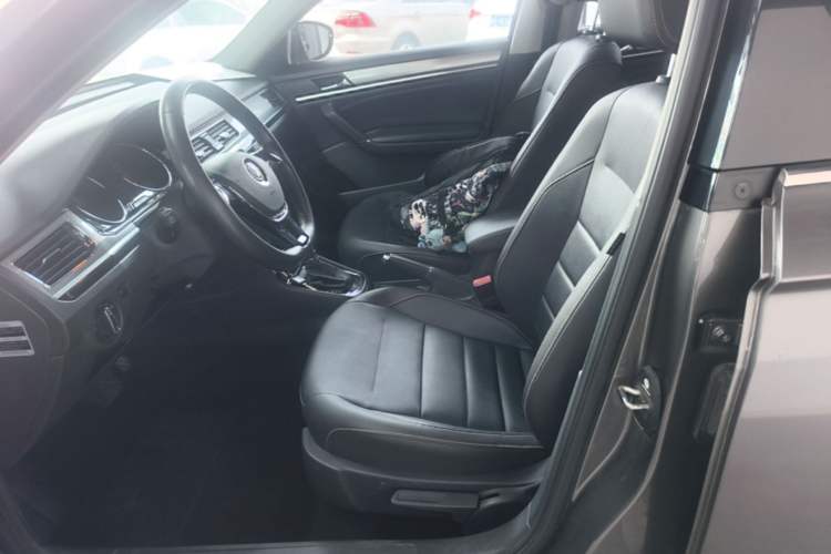 Used Volkswagen Bora 2017 1.6L Automatic Comfort Model Left Front Seat
